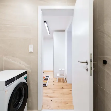 Apartmán With Balcony & Parking - Nusle Brewery *